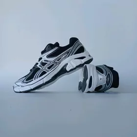 Asics krasowka