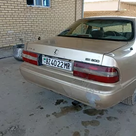 Lexus ES 300 1995