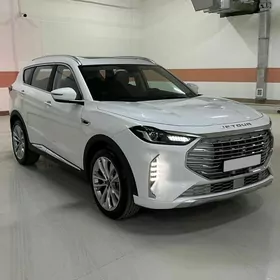 Jetour X70 Plus 2022