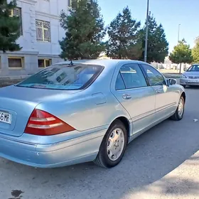 Mercedes-Benz S-Class 2002