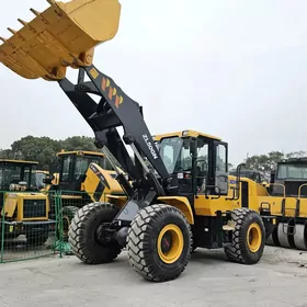 XCMG ZL50 2023