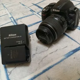 Nikon d3100