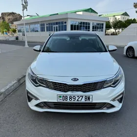 Kia Optima 2019