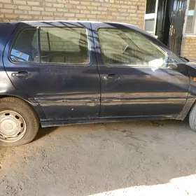 Volkswagen Golf 1992