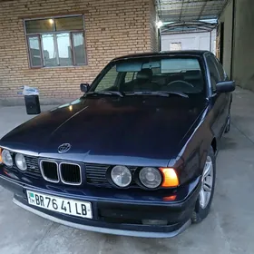 BMW 528 1991