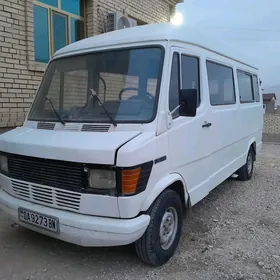 Mercedes-Benz Sprinter 1988
