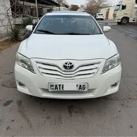 Toyota Camry 2010