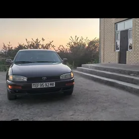 Toyota Camry 1992