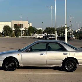 Nissan Bluebird 1995