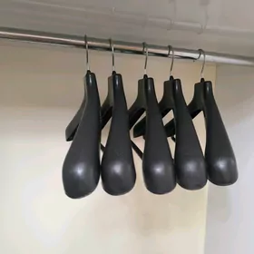 WeŞilka Вешалки