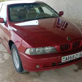 BMW E39 2002