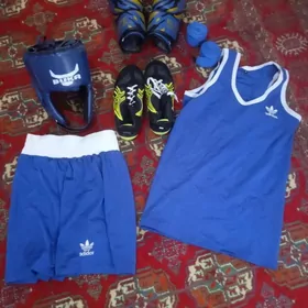 boks esik