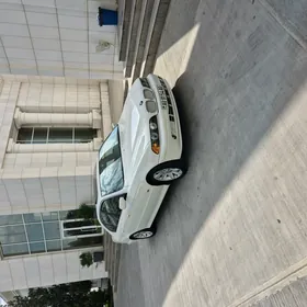 BMW E39 2002
