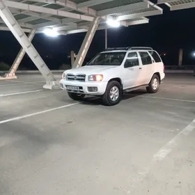 Nissan Pathfinder 2002