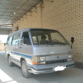 Toyota Hiace 1987