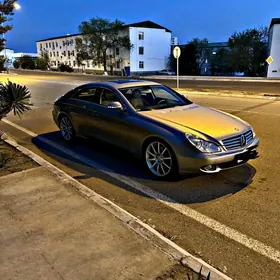 Mercedes-Benz CLS-Class 2005