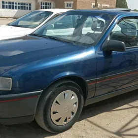 Opel Vectra 1992