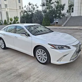 Lexus ES 350 2019