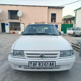 Opel Astra 1992