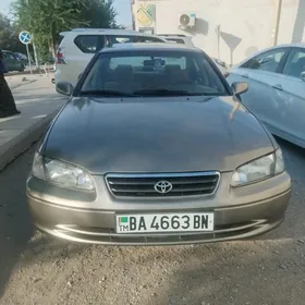 Toyota Camry 1997