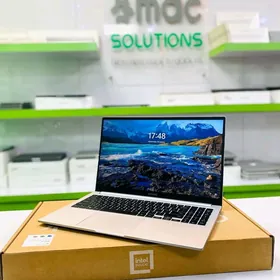 Samsung Galaxy Book4 Ultra 7