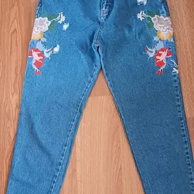 Джинсы dilvin