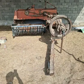 MTZ 80 2005