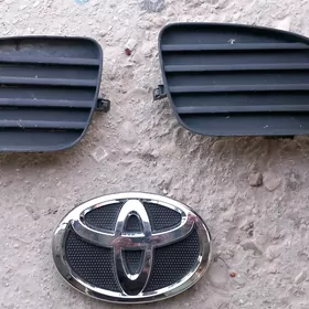 TOYOTA  CAMRY