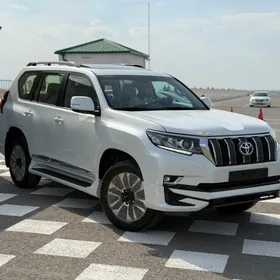 Toyota Land Cruiser Prado 2023
