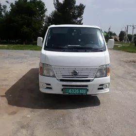 Nissan Urvan 2006