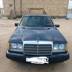 Mercedes-Benz 230E 1992