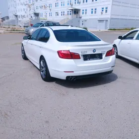 BMW F10 2011