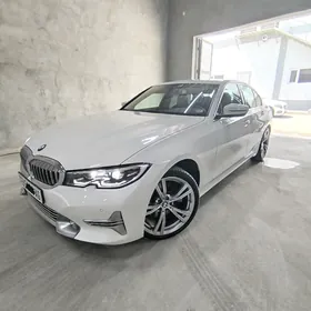 BMW 330 2021
