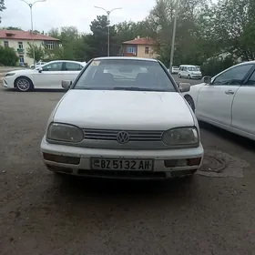 Volkswagen Golf 1992