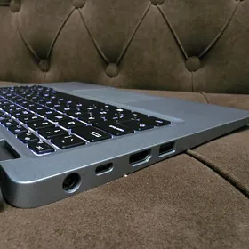 Dell i7-10 180° Notebook