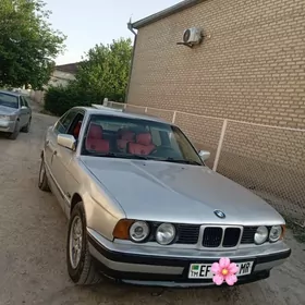BMW 525 1989
