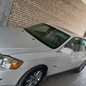 Toyota Avalon 2001