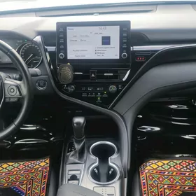 Toyota Camry 2022