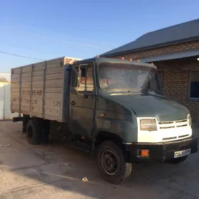 Zil 4331 2003