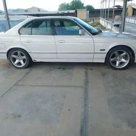 BMW 525 1992