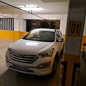 Hyundai Santa Fe 2013