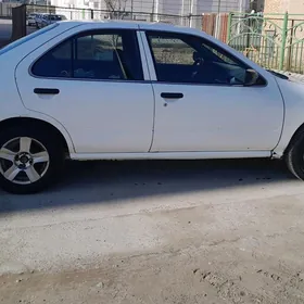 Nissan Sunny 2000