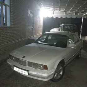 BMW 330 1990