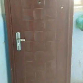 satlyk dasky gapy