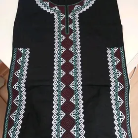Elde tikilen yaka
