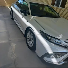 Toyota Camry 2022