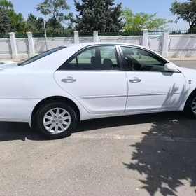 Toyota Camry 2005