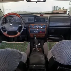Opel Omega 1995