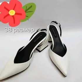 Новые босоножки
