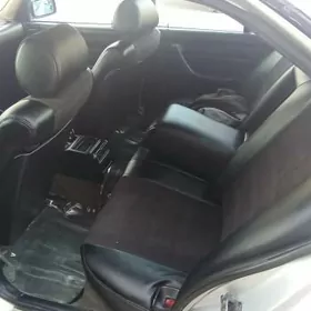 BMW 525 1992